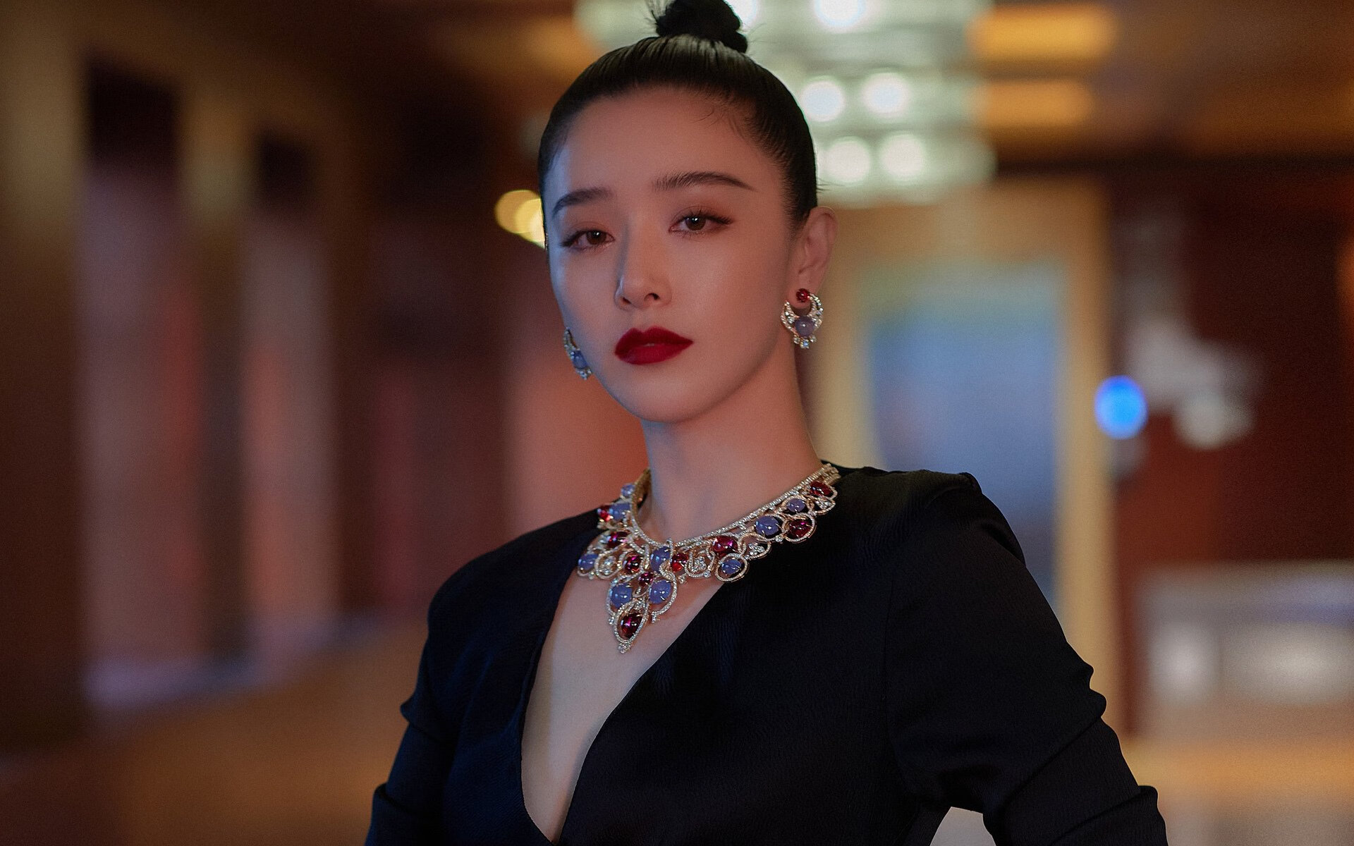 绿茵场上的棋手,当京多安的冷静大脑驱动贝蒂斯的晋级狂潮