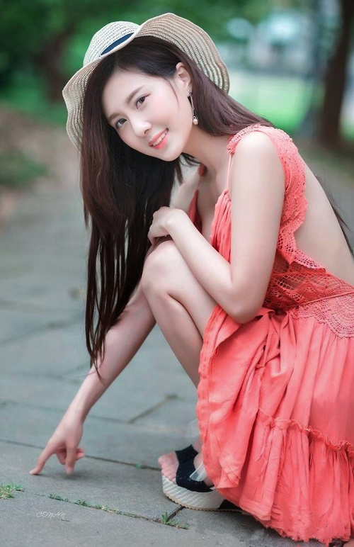 跨越球场的英雄主义，当里昂终结与努涅斯接管成为同一叙事